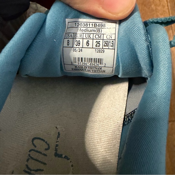 Brooks Adrenaline GTS 23 size 8 - Picture 6 of 6